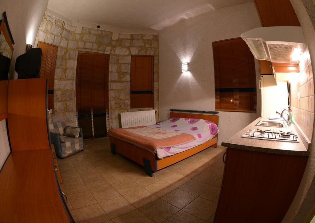 Bauhaus Chalets Apartment Bcharré Pokoj fotografie